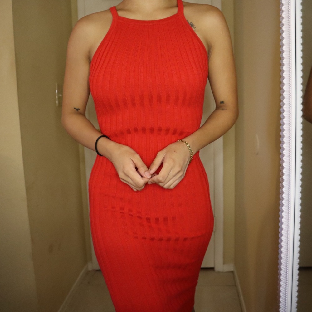 Red ribbed high neck bodycon dress
